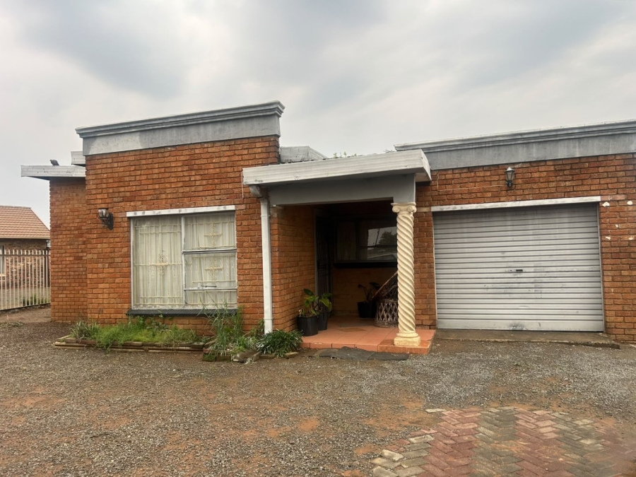 3 Bedroom Property for Sale in Blomanda Free State